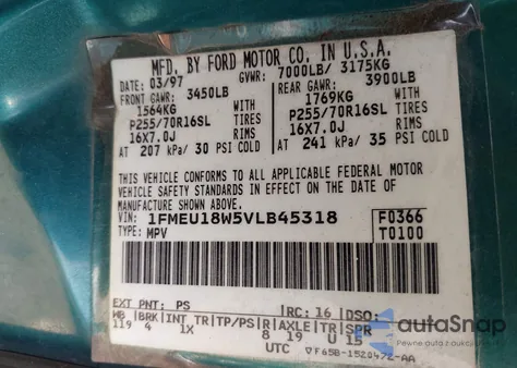 1997 Ford Expedition z USA, uszkodzony, nr VIN 1FMEU18W5VLB45318